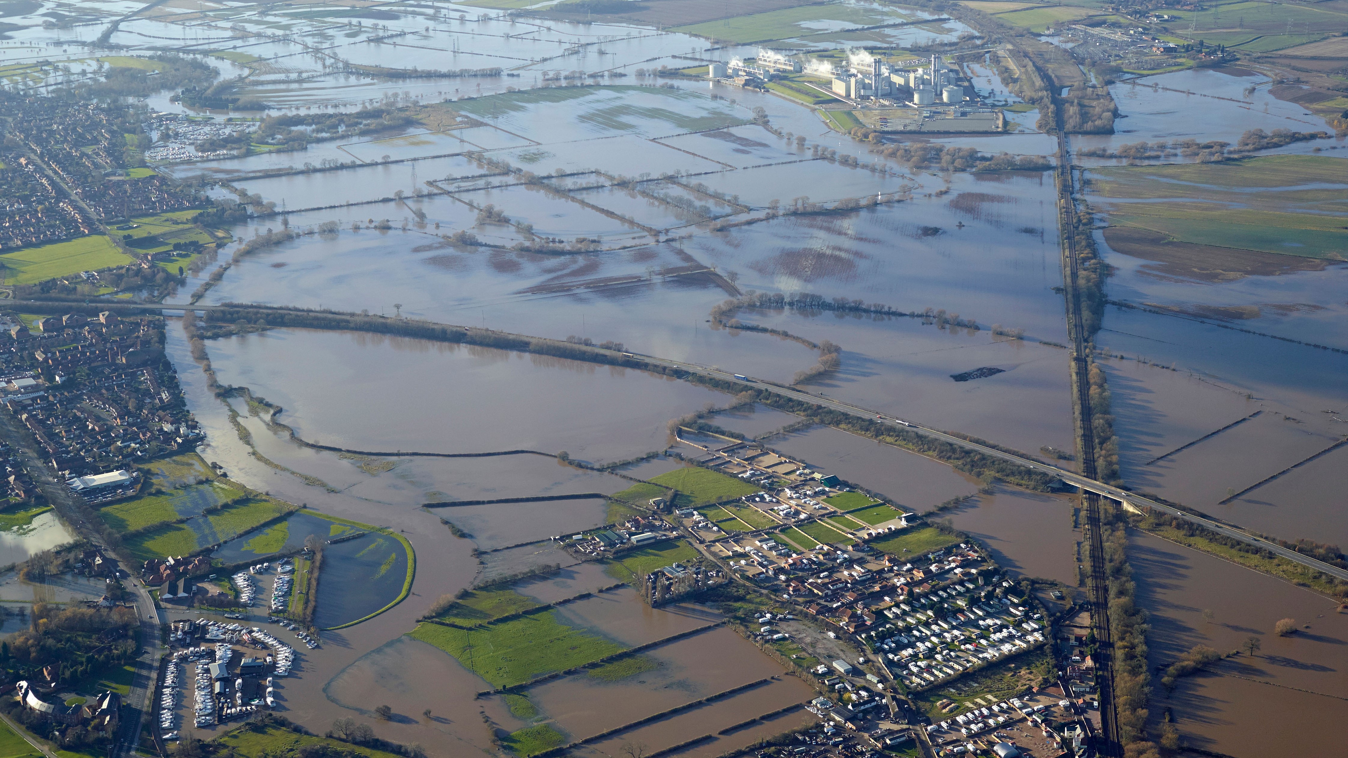 Major Incident Declared With Fears Of Flooding In Newark